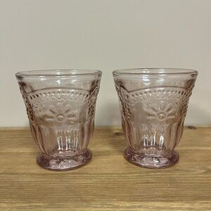 BRAND NEW - Pink Vintage-Inspired Floral Tumbler Set